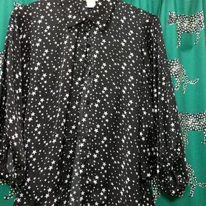 Star pattern butterfly sleeve blouse
